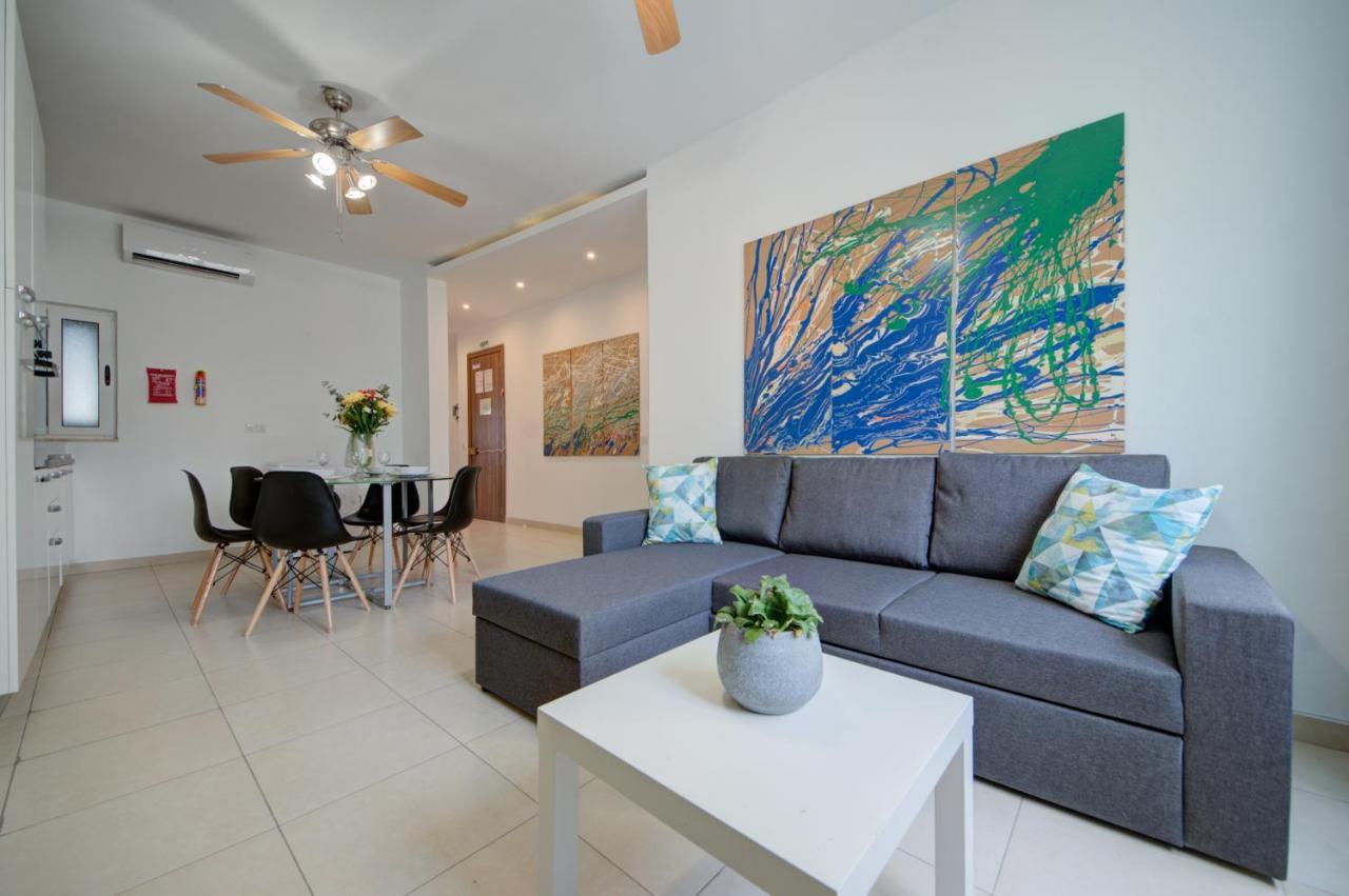 Azure Haven - Gzira Apartments And Penthouse By Shortletsmalta エクステリア 写真