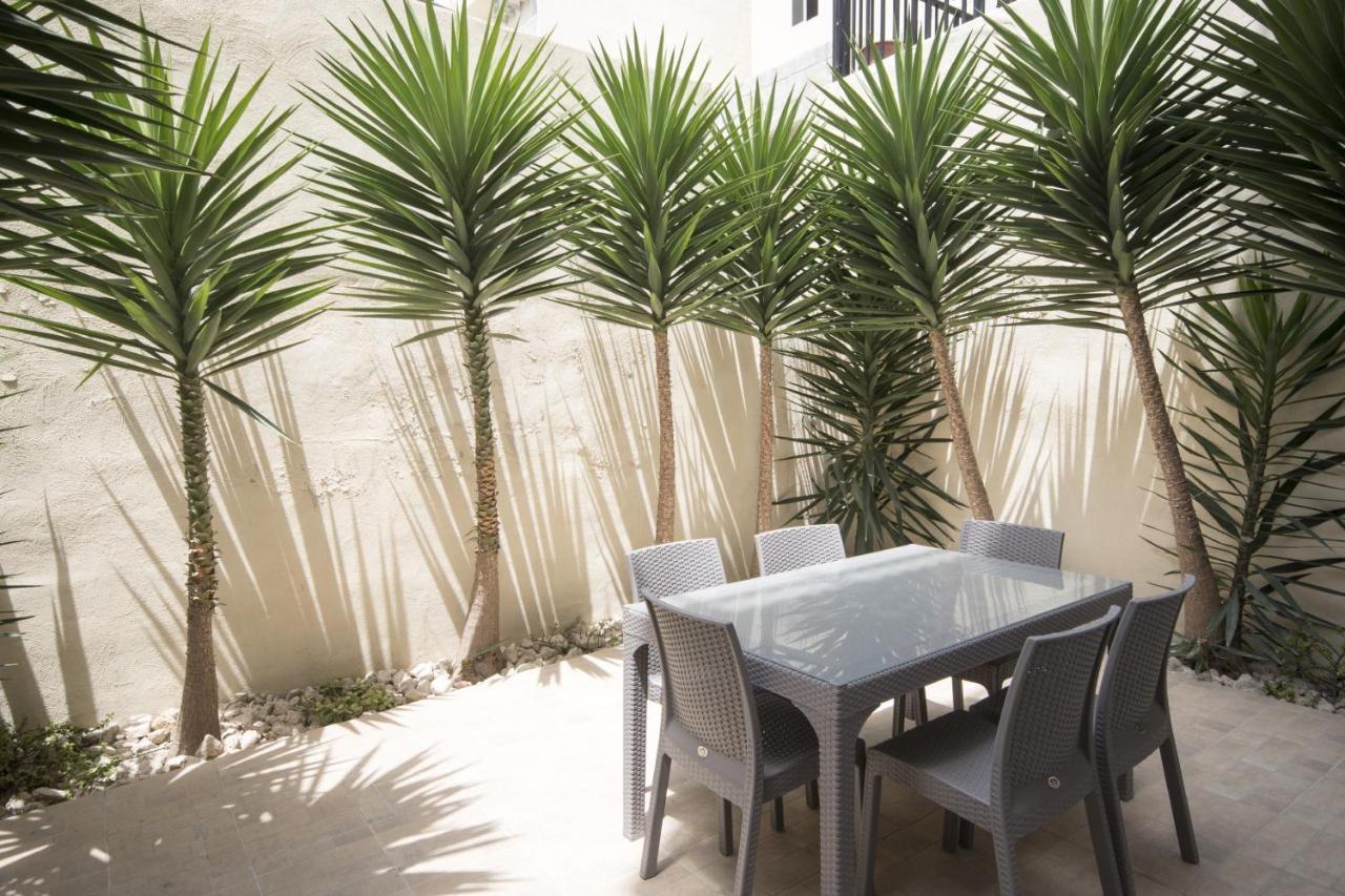 Azure Haven - Gzira Apartments And Penthouse By Shortletsmalta エクステリア 写真