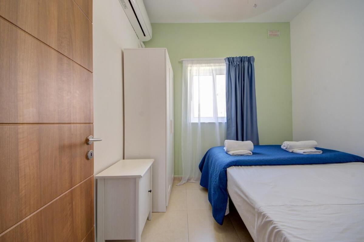 Azure Haven - Gzira Apartments And Penthouse By Shortletsmalta 部屋 写真