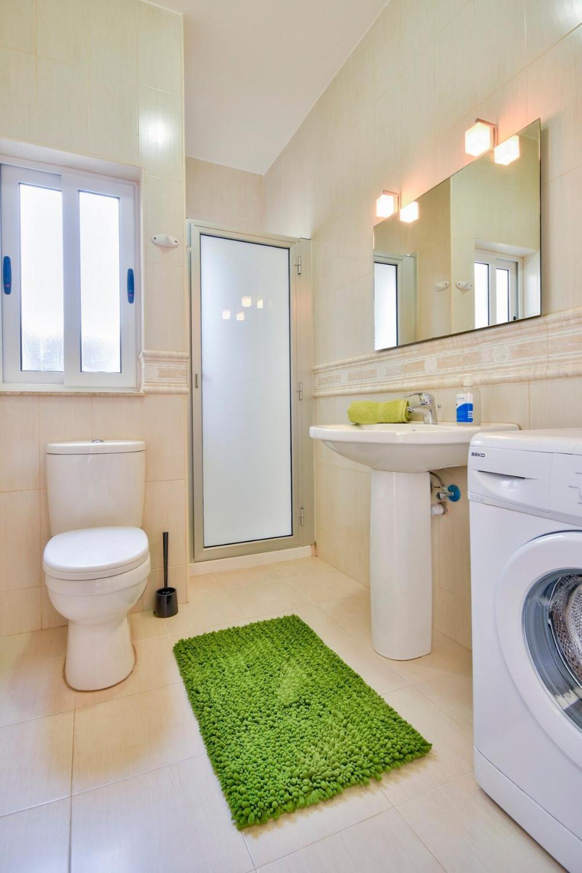 Azure Haven - Gzira Apartments And Penthouse By Shortletsmalta 部屋 写真